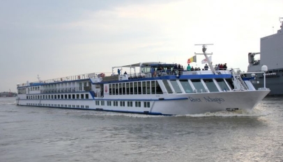 O navă cu 130 de turiști, în Portul Constanța