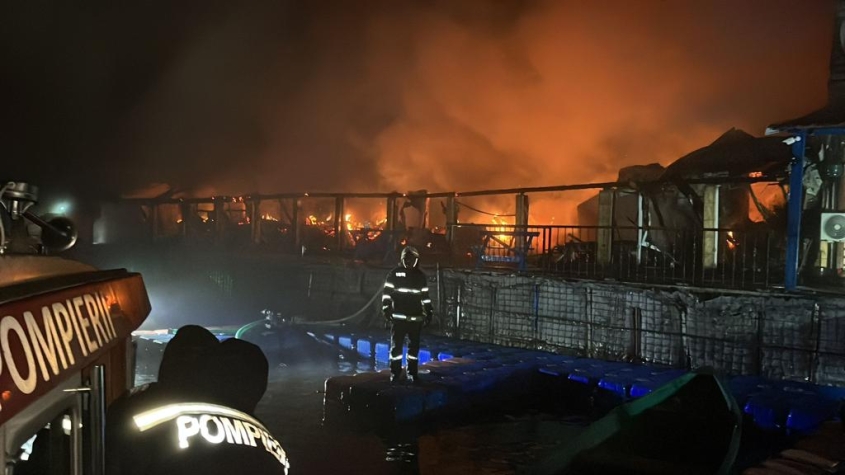 Incendiu devastator la o pensiune din Delta Dunării