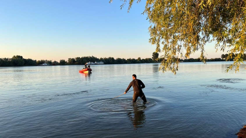 Tulcea: Tânăr dispărut în lacul de la Carieră