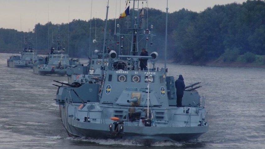Sute de militari NATO se antrenează în Marea Neagră