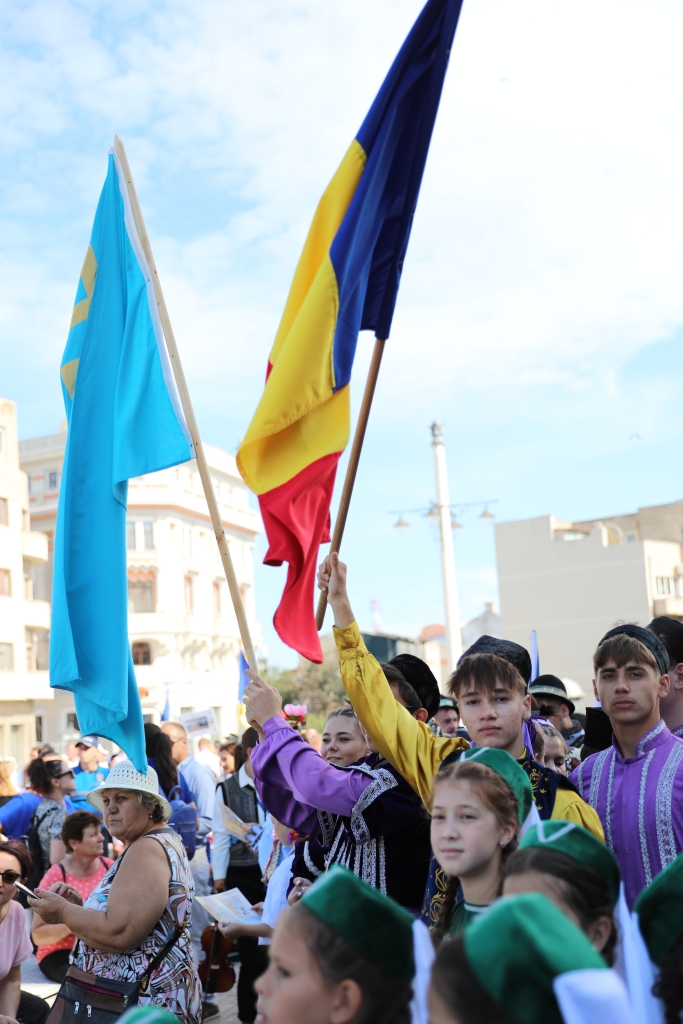 O poveste a trecutului și prezentului: Parada Turco-Tătară a Portului Popular