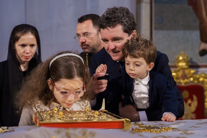 nicusor-dan-si-familia